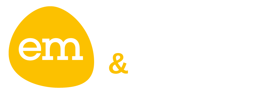 logotipo en negativo de education & mobility